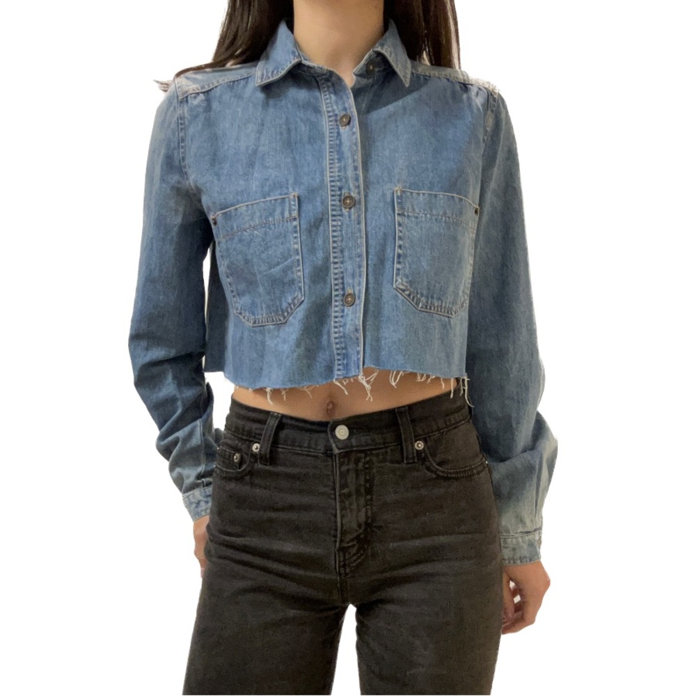Cropped long sleeve denim shirt